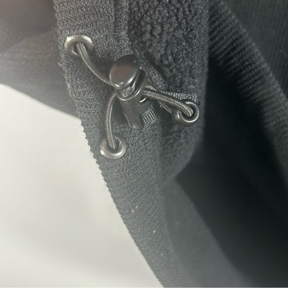 Carhartt Regular Fit Fleece Full Zip Vest; Chest Zip Pocket; Mens Size Medium - Picture 10 of 15